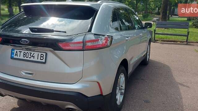 Серый Форд Эдж, объемом двигателя 2 л и пробегом 115 тыс. км за 17500 $, фото 2 на Automoto.ua