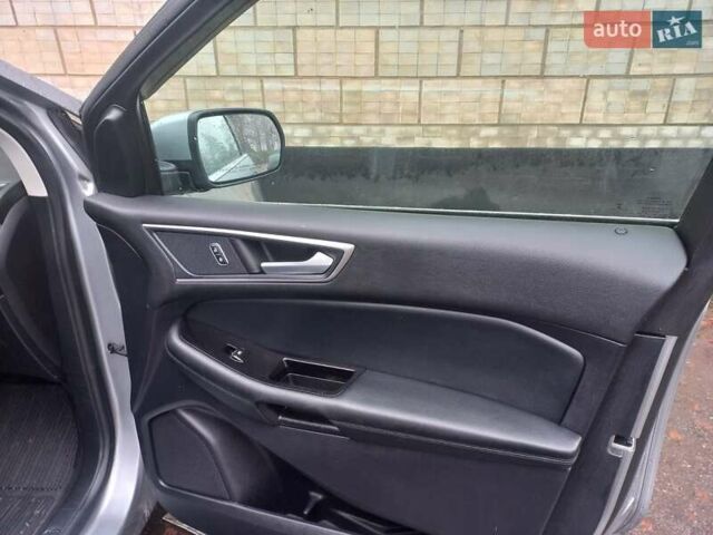 Серый Форд Эдж, объемом двигателя 2 л и пробегом 28 тыс. км за 21999 $, фото 7 на Automoto.ua