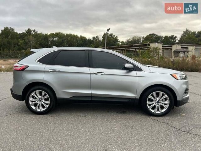 Серый Форд Эдж, объемом двигателя 2 л и пробегом 78 тыс. км за 16500 $, фото 6 на Automoto.ua