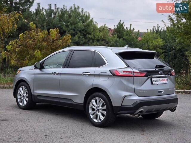 Сірий Форд Едж, об'ємом двигуна 2 л та пробігом 130 тис. км за 20999 $, фото 9 на Automoto.ua