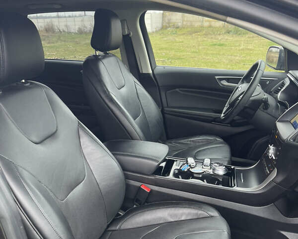 Серый Форд Эдж, объемом двигателя 2 л и пробегом 93 тыс. км за 19600 $, фото 21 на Automoto.ua