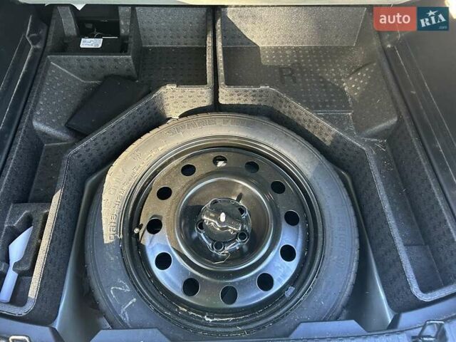 Форд Эдж 2020 в Луцке на Automoto.ua Серый Форд Эдж, объемом двигателя 2 л и пробегом 180 тыс. км за 11500 $, фото 15 на Automoto.ua