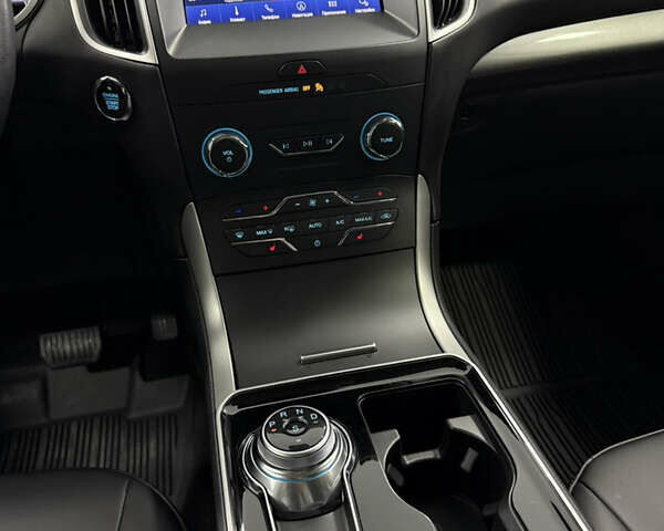 Серый Форд Эдж, объемом двигателя 2 л и пробегом 90 тыс. км за 20500 $, фото 23 на Automoto.ua