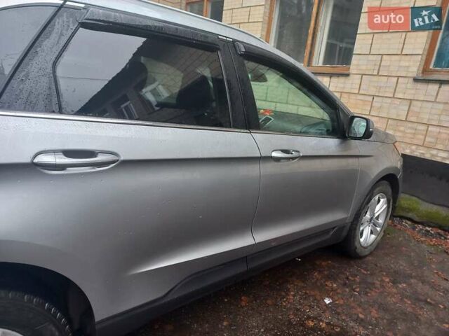 Серый Форд Эдж, объемом двигателя 2 л и пробегом 28 тыс. км за 21999 $, фото 8 на Automoto.ua