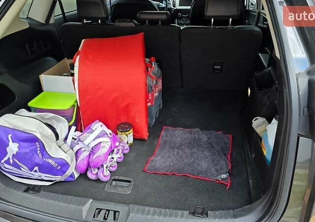 Серый Форд Эдж, объемом двигателя 2 л и пробегом 108 тыс. км за 17700 $, фото 13 на Automoto.ua