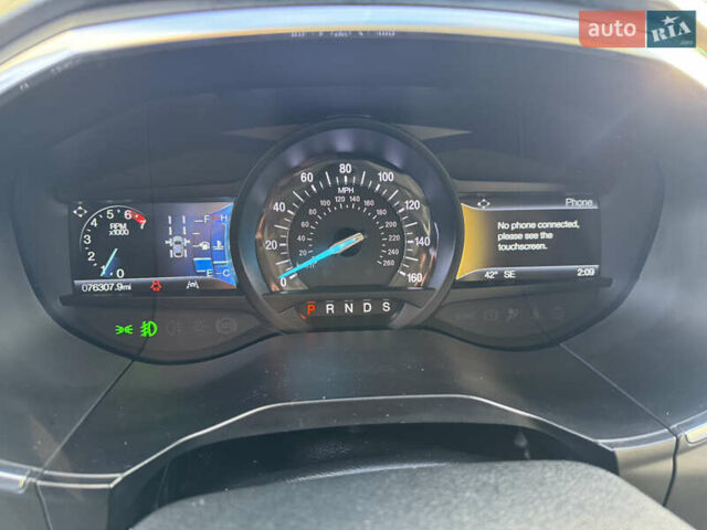 Сірий Форд Едж, об'ємом двигуна 2 л та пробігом 122 тис. км за 19500 $, фото 24 на Automoto.ua