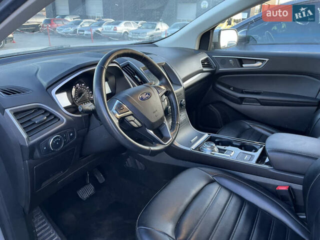 Сірий Форд Едж, об'ємом двигуна 2 л та пробігом 129 тис. км за 12800 $, фото 6 на Automoto.ua