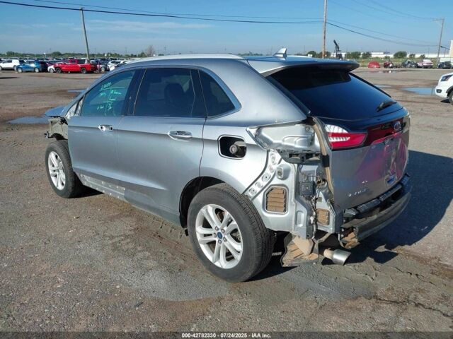 Серый Форд Эдж, объемом двигателя 2 л и пробегом 118 тыс. км за 10900 $, фото 2 на Automoto.ua