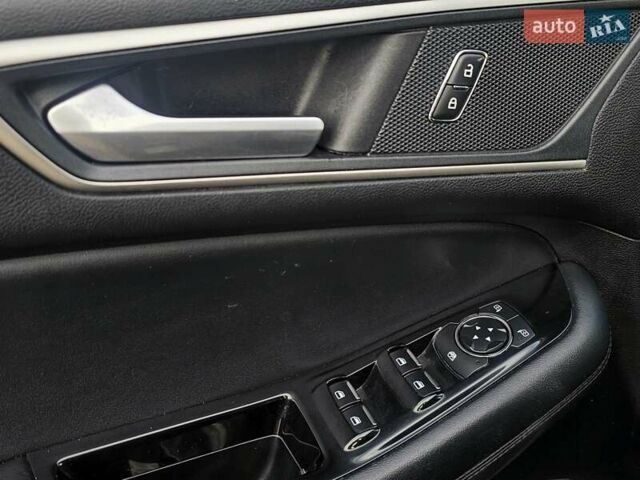 Форд Эдж 2020 в Киеве на Automoto.ua Серый Форд Эдж, объемом двигателя 2 л и пробегом 100 тыс. км за 20500 $, фото 15 на Automoto.ua