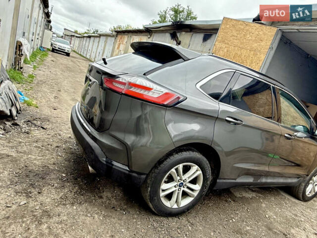 Форд Едж 2020 у Харкові на Automoto.ua Сірий Форд Едж, об'ємом двигуна 0 л та пробігом 25 тис. км за 16000 $, фото 3 на Automoto.ua