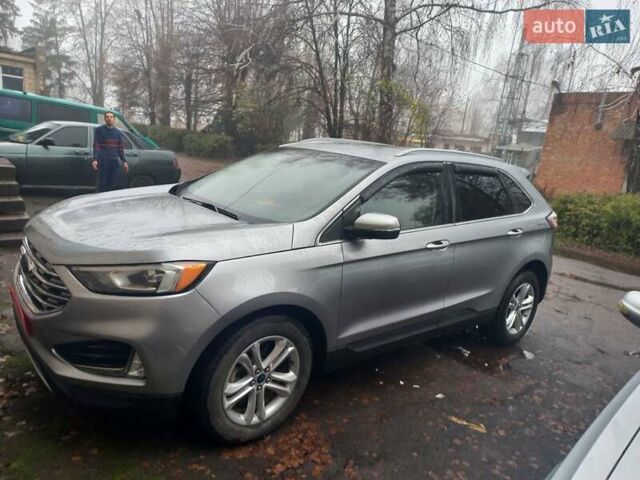 Серый Форд Эдж, объемом двигателя 2 л и пробегом 28 тыс. км за 21999 $, фото 22 на Automoto.ua