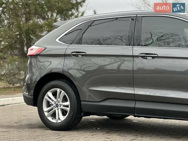 Серый Форд Эдж, объемом двигателя 2 л и пробегом 18 тыс. км за 20450 $, фото 18 на Automoto.ua