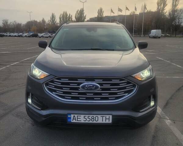 Серый Форд Эдж, объемом двигателя 2 л и пробегом 57 тыс. км за 20000 $, фото 1 на Automoto.ua