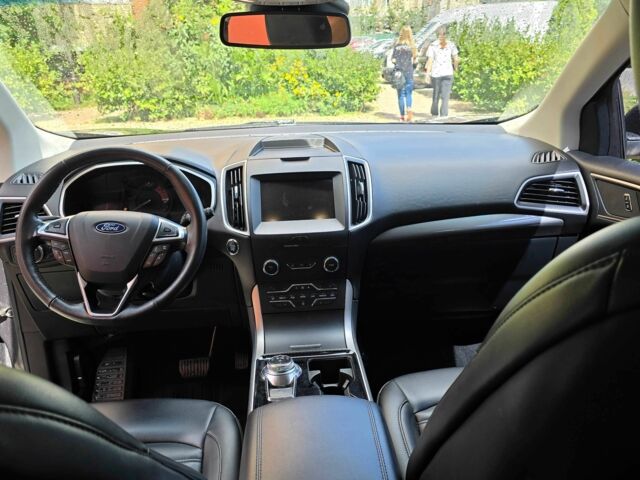 Сірий Форд Едж, об'ємом двигуна 2 л та пробігом 110 тис. км за 17765 $, фото 11 на Automoto.ua