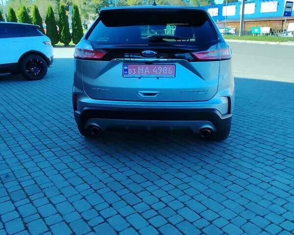 Серый Форд Эдж, объемом двигателя 2 л и пробегом 121 тыс. км за 19900 $, фото 6 на Automoto.ua