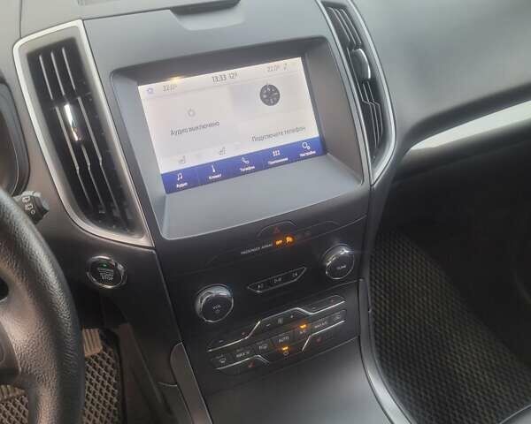 Серый Форд Эдж, объемом двигателя 2 л и пробегом 57 тыс. км за 20000 $, фото 11 на Automoto.ua