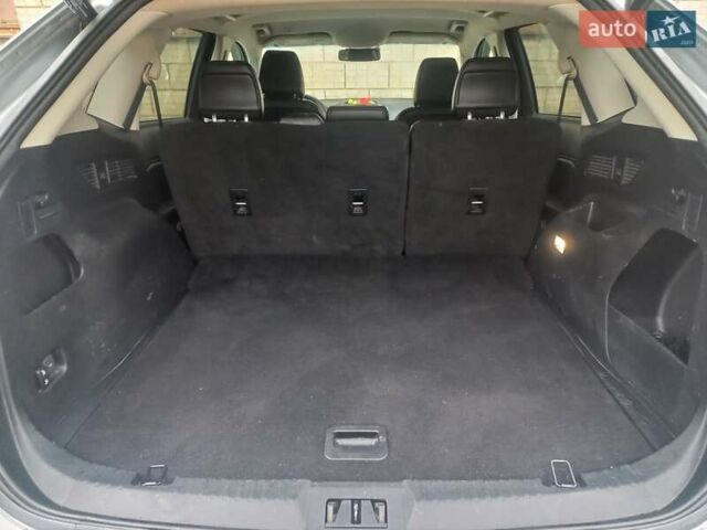 Серый Форд Эдж, объемом двигателя 2 л и пробегом 28 тыс. км за 21999 $, фото 15 на Automoto.ua