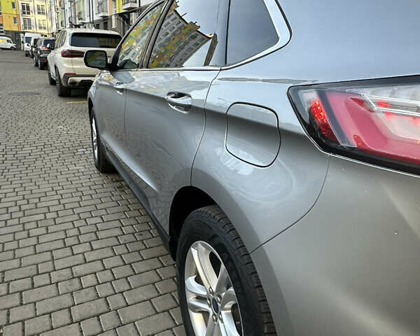 Серый Форд Эдж, объемом двигателя 2 л и пробегом 123 тыс. км за 17300 $, фото 14 на Automoto.ua