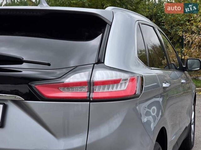 Сірий Форд Едж, об'ємом двигуна 2 л та пробігом 130 тис. км за 20999 $, фото 14 на Automoto.ua
