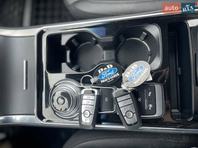 Серый Форд Эдж, объемом двигателя 2 л и пробегом 93 тыс. км за 19600 $, фото 27 на Automoto.ua