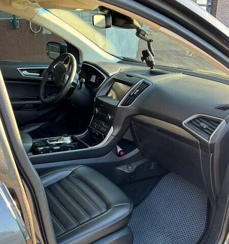 Серый Форд Эдж, объемом двигателя 2 л и пробегом 70 тыс. км за 20000 $, фото 3 на Automoto.ua