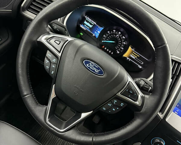 Серый Форд Эдж, объемом двигателя 2 л и пробегом 90 тыс. км за 20500 $, фото 20 на Automoto.ua