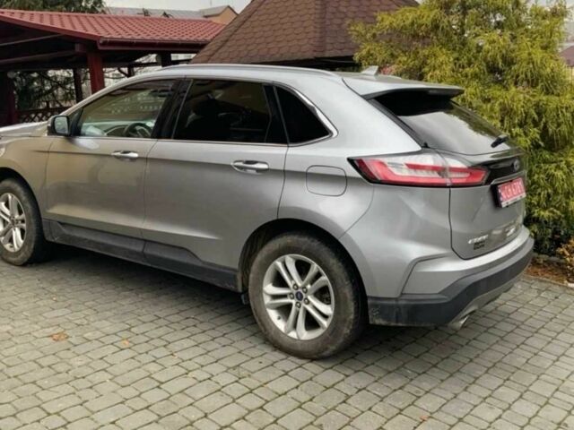 Серый Форд Эдж, объемом двигателя 2 л и пробегом 150 тыс. км за 15900 $, фото 3 на Automoto.ua