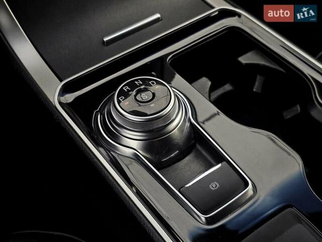 Форд Эдж 2020 в Киеве на Automoto.ua Серый Форд Эдж, объемом двигателя 2 л и пробегом 100 тыс. км за 20500 $, фото 28 на Automoto.ua