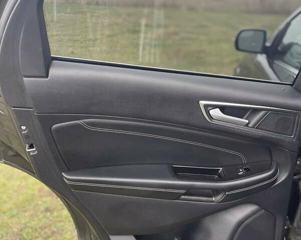 Серый Форд Эдж, объемом двигателя 2 л и пробегом 93 тыс. км за 19600 $, фото 38 на Automoto.ua