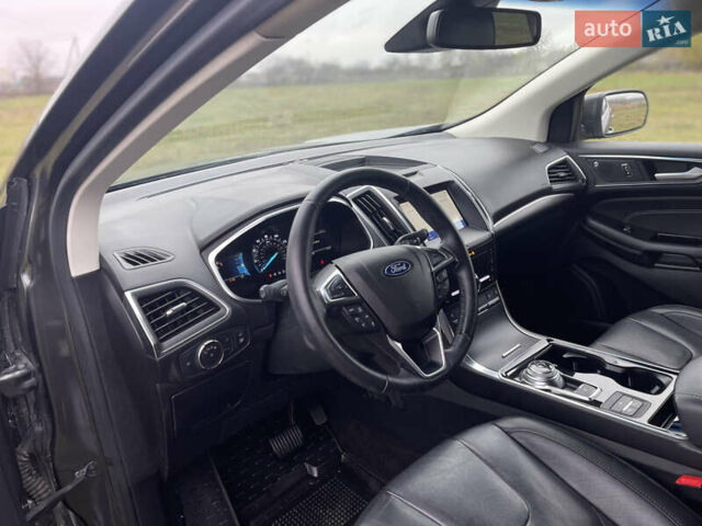 Серый Форд Эдж, объемом двигателя 2 л и пробегом 93 тыс. км за 19600 $, фото 24 на Automoto.ua