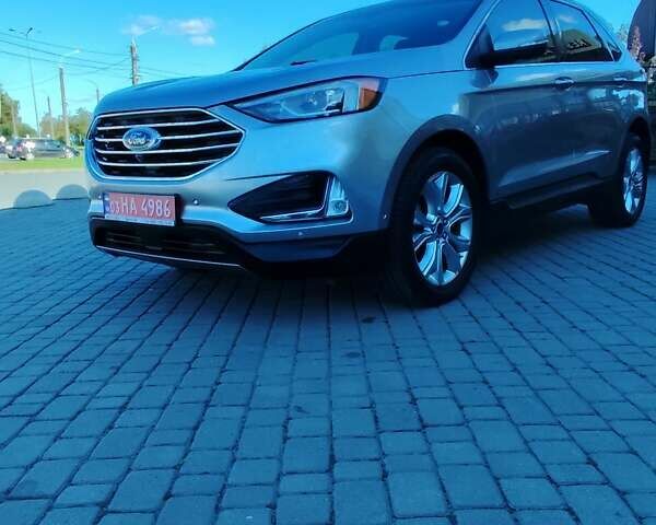 Серый Форд Эдж, объемом двигателя 2 л и пробегом 121 тыс. км за 19900 $, фото 3 на Automoto.ua