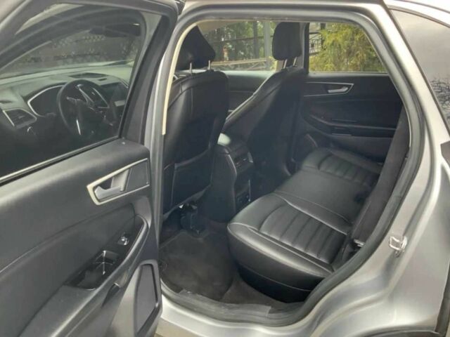 Серый Форд Эдж, объемом двигателя 2 л и пробегом 150 тыс. км за 15900 $, фото 9 на Automoto.ua