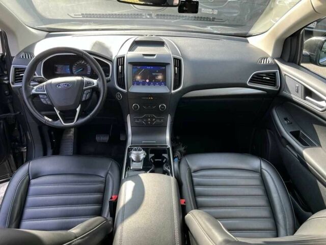 Серый Форд Эдж, объемом двигателя 2 л и пробегом 71 тыс. км за 15000 $, фото 12 на Automoto.ua