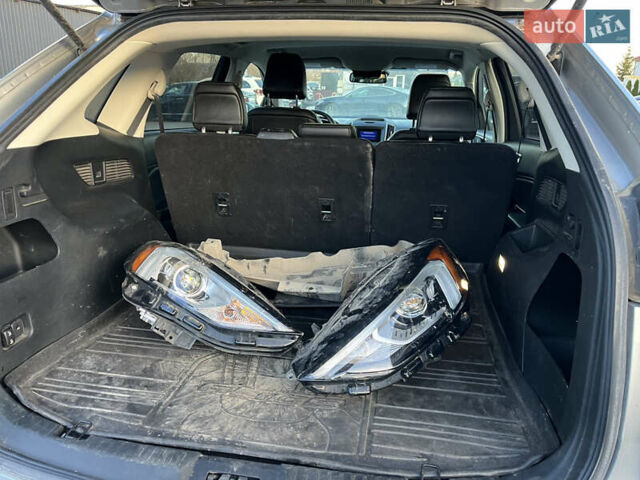 Сірий Форд Едж, об'ємом двигуна 2 л та пробігом 129 тис. км за 12800 $, фото 15 на Automoto.ua
