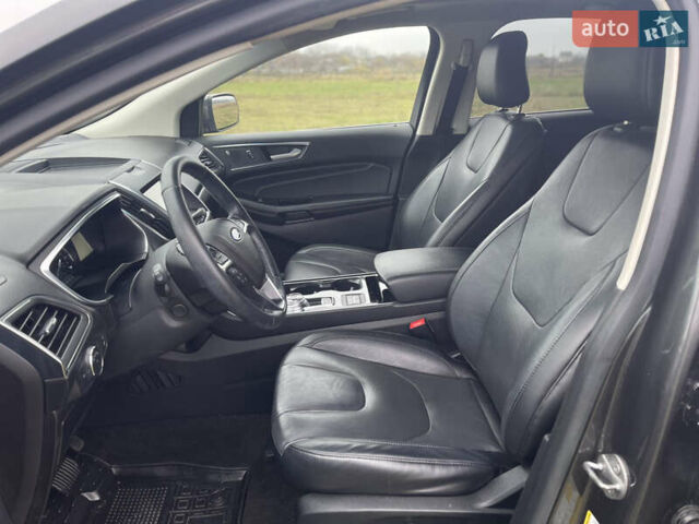 Серый Форд Эдж, объемом двигателя 2 л и пробегом 93 тыс. км за 19600 $, фото 25 на Automoto.ua