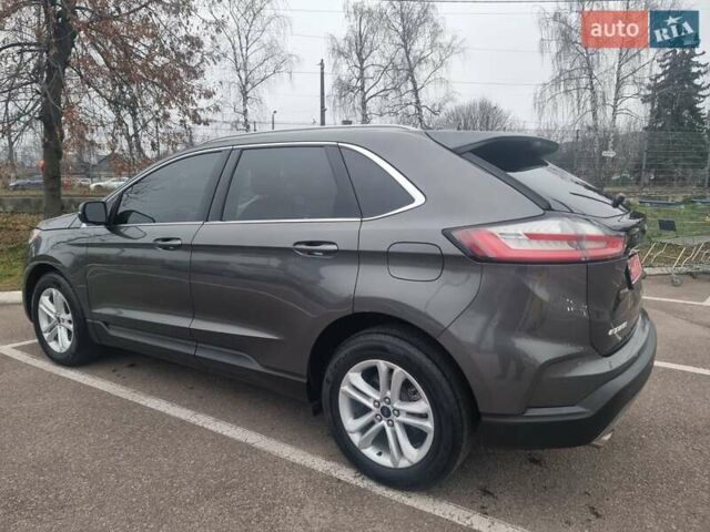 Сірий Форд Едж, об'ємом двигуна 2 л та пробігом 152 тис. км за 16900 $, фото 3 на Automoto.ua