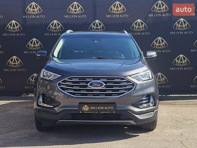 Форд Эдж 2020 в Киеве на Automoto.ua Серый Форд Эдж, объемом двигателя 2 л и пробегом 100 тыс. км за 20500 $, фото 1 на Automoto.ua