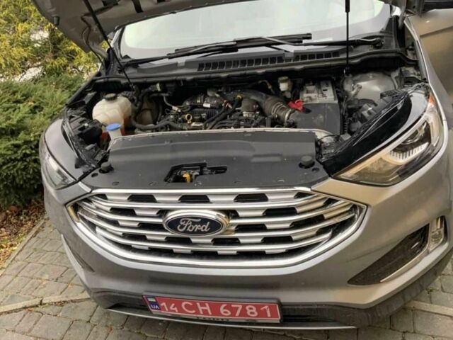 Серый Форд Эдж, объемом двигателя 2 л и пробегом 150 тыс. км за 15900 $, фото 7 на Automoto.ua