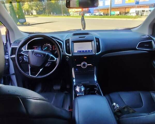 Серый Форд Эдж, объемом двигателя 2 л и пробегом 121 тыс. км за 19900 $, фото 10 на Automoto.ua