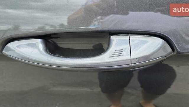 Серый Форд Эдж, объемом двигателя 2 л и пробегом 108 тыс. км за 17700 $, фото 1 на Automoto.ua