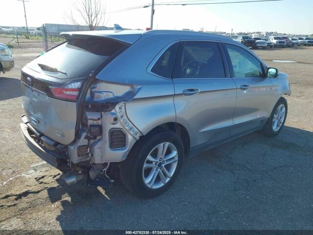 Серый Форд Эдж, объемом двигателя 2 л и пробегом 118 тыс. км за 10900 $, фото 3 на Automoto.ua