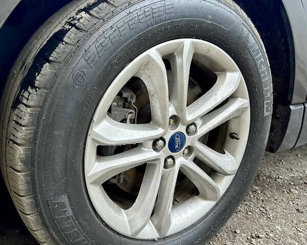 Форд Едж 2020 у Харкові на Automoto.ua Сірий Форд Едж, об'ємом двигуна 0 л та пробігом 25 тис. км за 16000 $, фото 32 на Automoto.ua