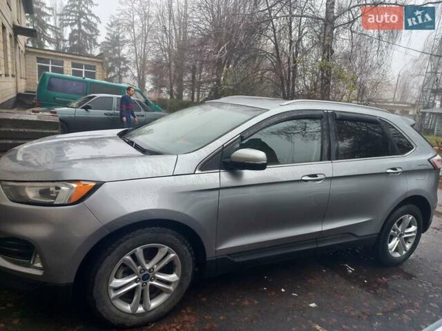 Серый Форд Эдж, объемом двигателя 2 л и пробегом 28 тыс. км за 21999 $, фото 19 на Automoto.ua