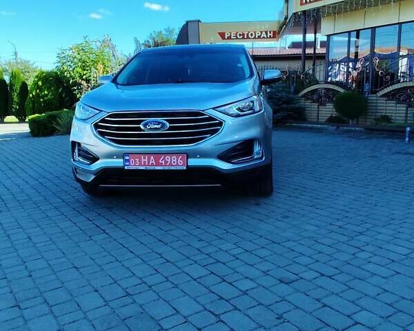 Серый Форд Эдж, объемом двигателя 2 л и пробегом 121 тыс. км за 19900 $, фото 7 на Automoto.ua