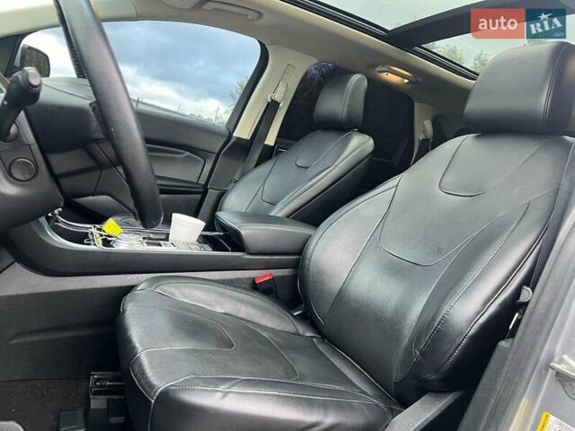 Серый Форд Эдж, объемом двигателя 2 л и пробегом 78 тыс. км за 16500 $, фото 12 на Automoto.ua