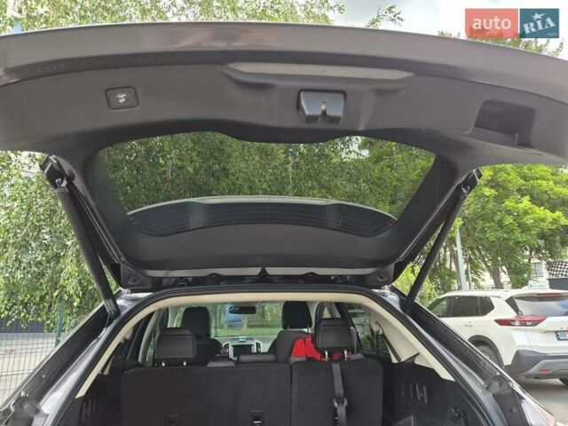 Серый Форд Эдж, объемом двигателя 2 л и пробегом 55 тыс. км за 22500 $, фото 12 на Automoto.ua