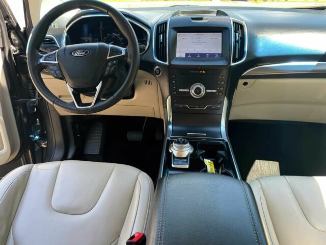 Серый Форд Эдж, объемом двигателя 2 л и пробегом 43 тыс. км за 14000 $, фото 8 на Automoto.ua