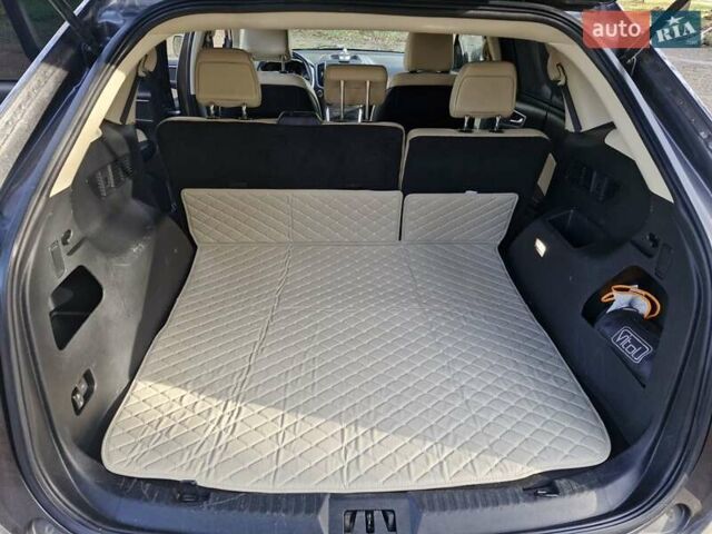 Серый Форд Эдж, объемом двигателя 2 л и пробегом 98 тыс. км за 17800 $, фото 11 на Automoto.ua