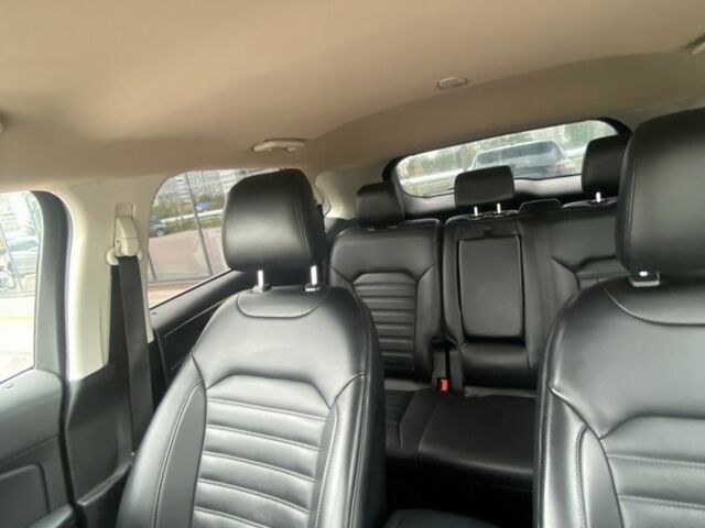 Серый Форд Эдж, объемом двигателя 2 л и пробегом 152 тыс. км за 18555 $, фото 6 на Automoto.ua