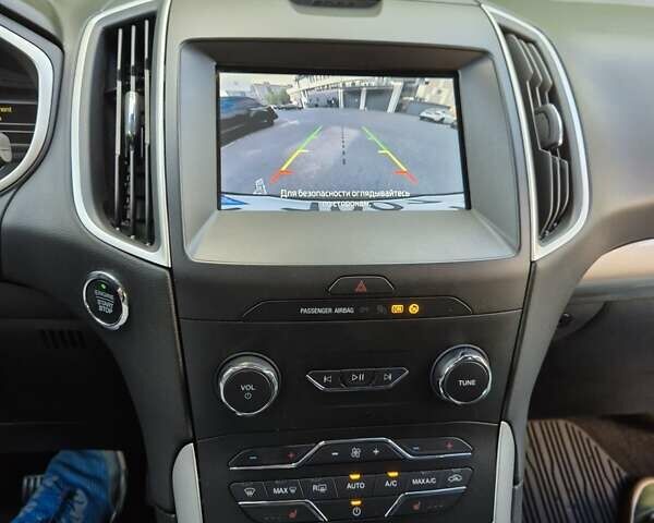 Серый Форд Эдж, объемом двигателя 2 л и пробегом 55 тыс. км за 22500 $, фото 21 на Automoto.ua